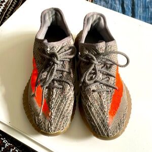 Size 6 boys brand new Yeezy Boost SPLY-350 adidas sneakers